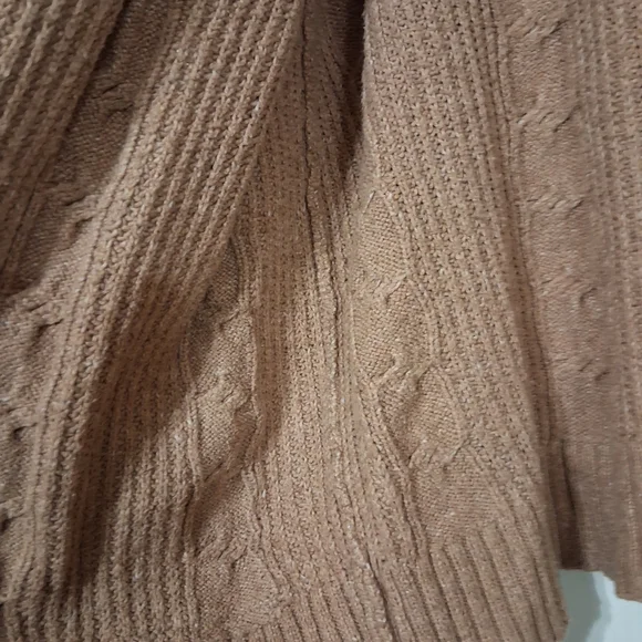 American Eagle Outfitters Brown Cable Knit Cardigan - Picture 6 of 10